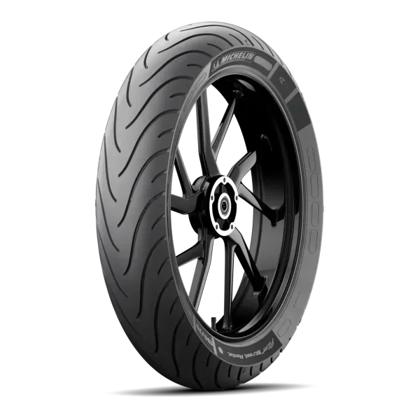 Pneu Michelin Pilot Street Radial — vue 3