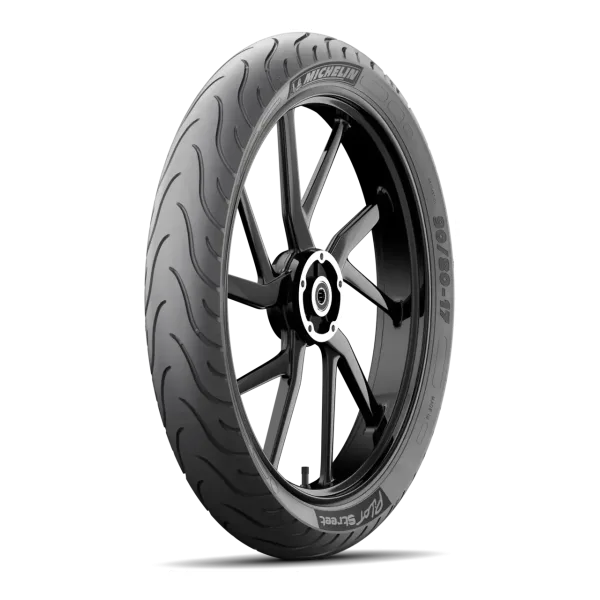 Pneu Michelin Pilot Street — vue 3