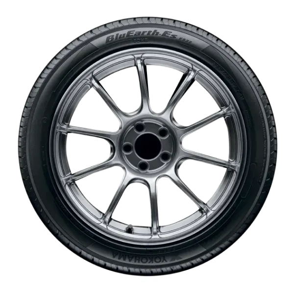 Pneu Yokohama BluEarth-Es ES32 — vue 3
