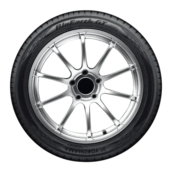 Pneu Yokohama BluEarth-GT AE51 — vue 3