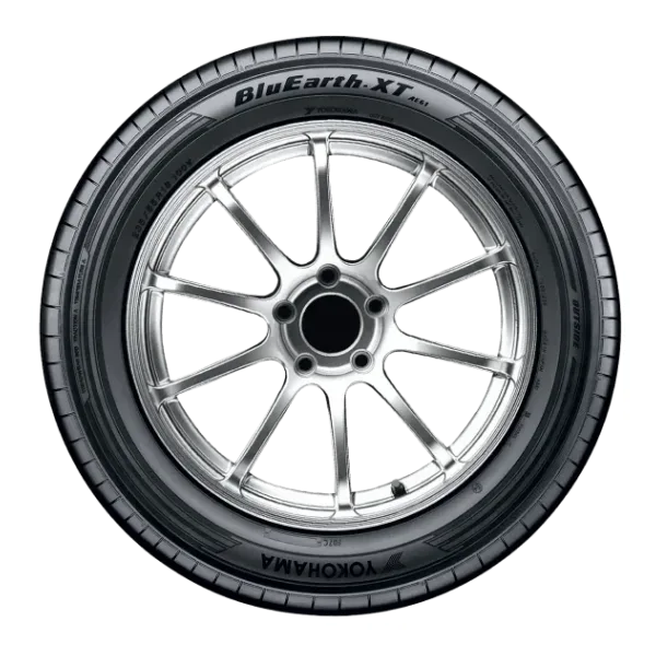 Pneu Yokohama BluEarth-XT AE61 — vue 3