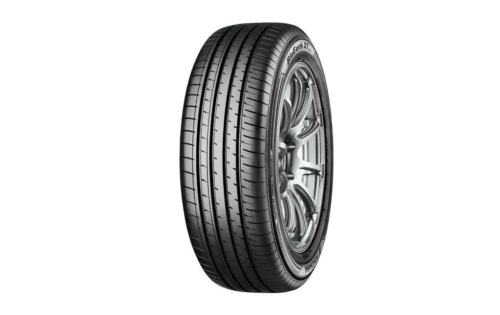 Pneu Yokohama BluEarth-XT AE61